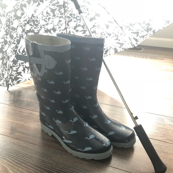 whale rain boots